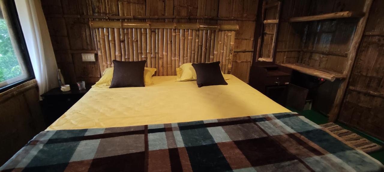 Fab - Bamboo Hut With Open Shower Munnar Luaran gambar