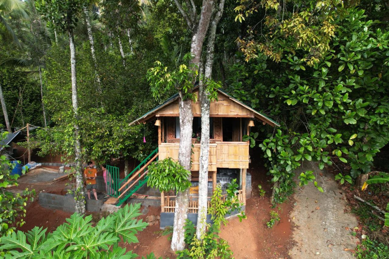 Fab - Bamboo Hut With Open Shower Munnar Luaran gambar