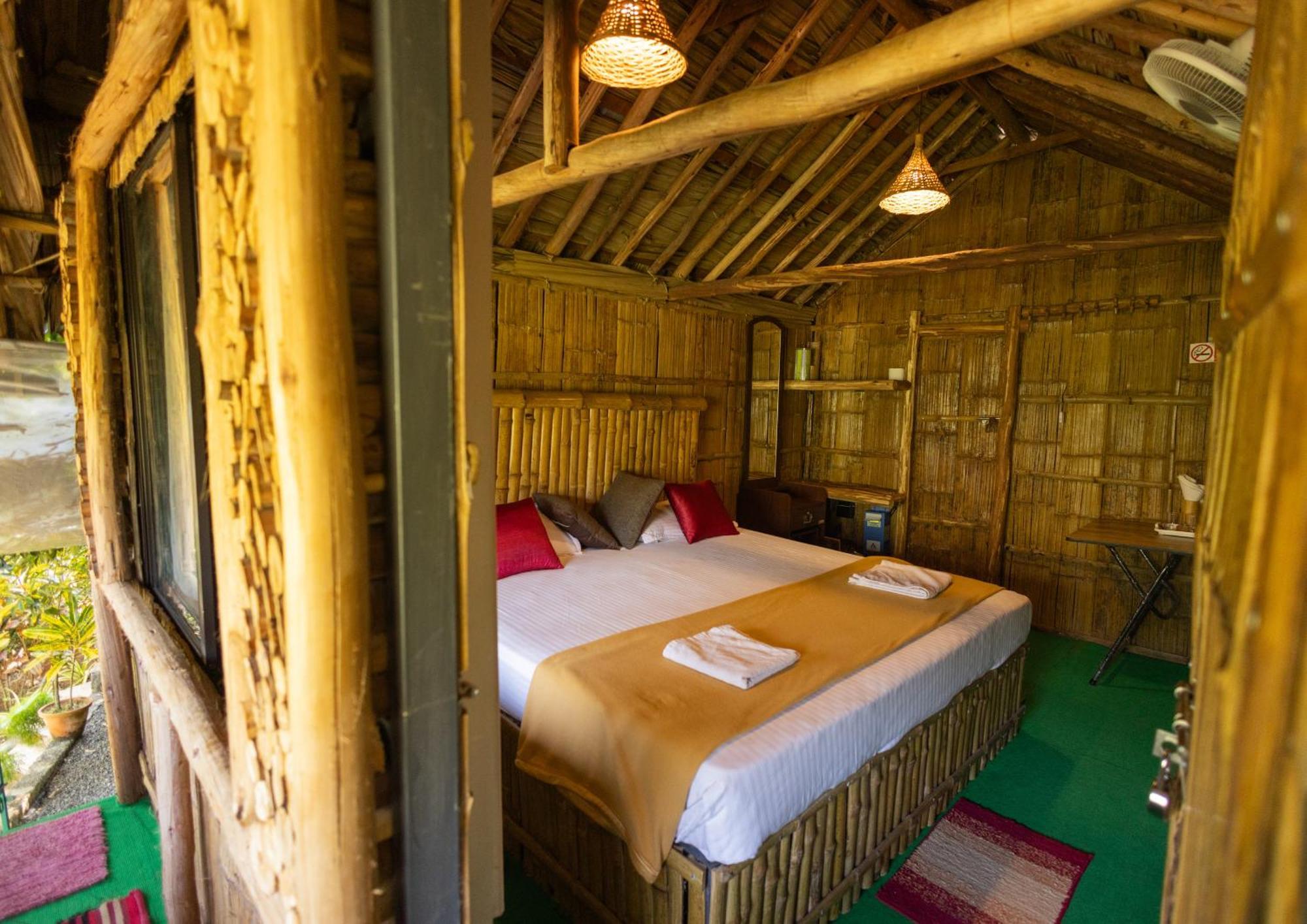 Fab - Bamboo Hut With Open Shower Munnar Luaran gambar